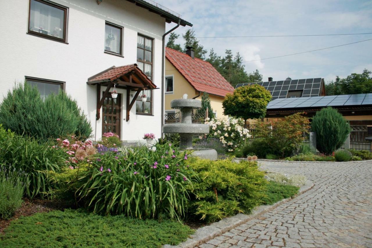 Ferienwohnung Maria Nittenau Luaran gambar